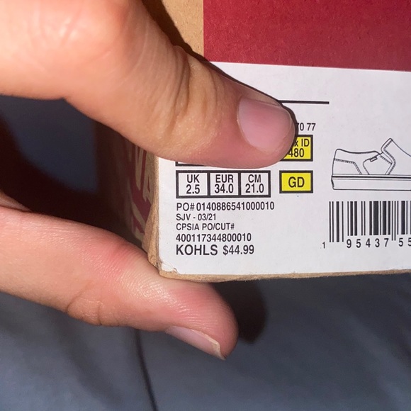 Girl Pride Asher Vans - Picture 5 of 5